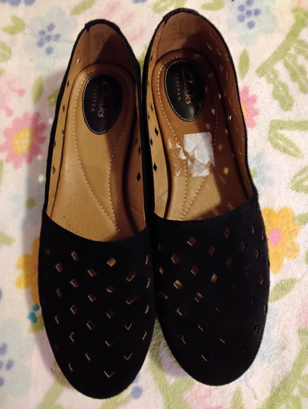 Clarks artisan suede leather breathable black flats shoes Women’s size 11